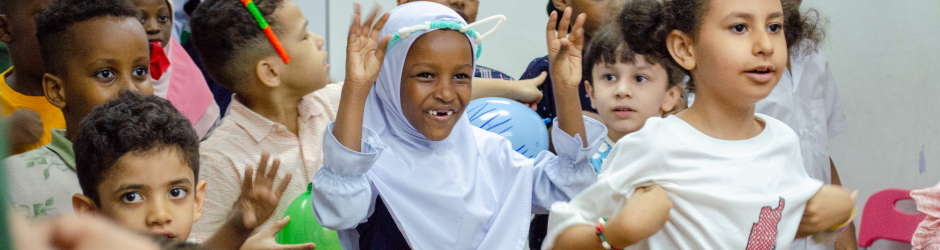 Build a dream school for refugee children